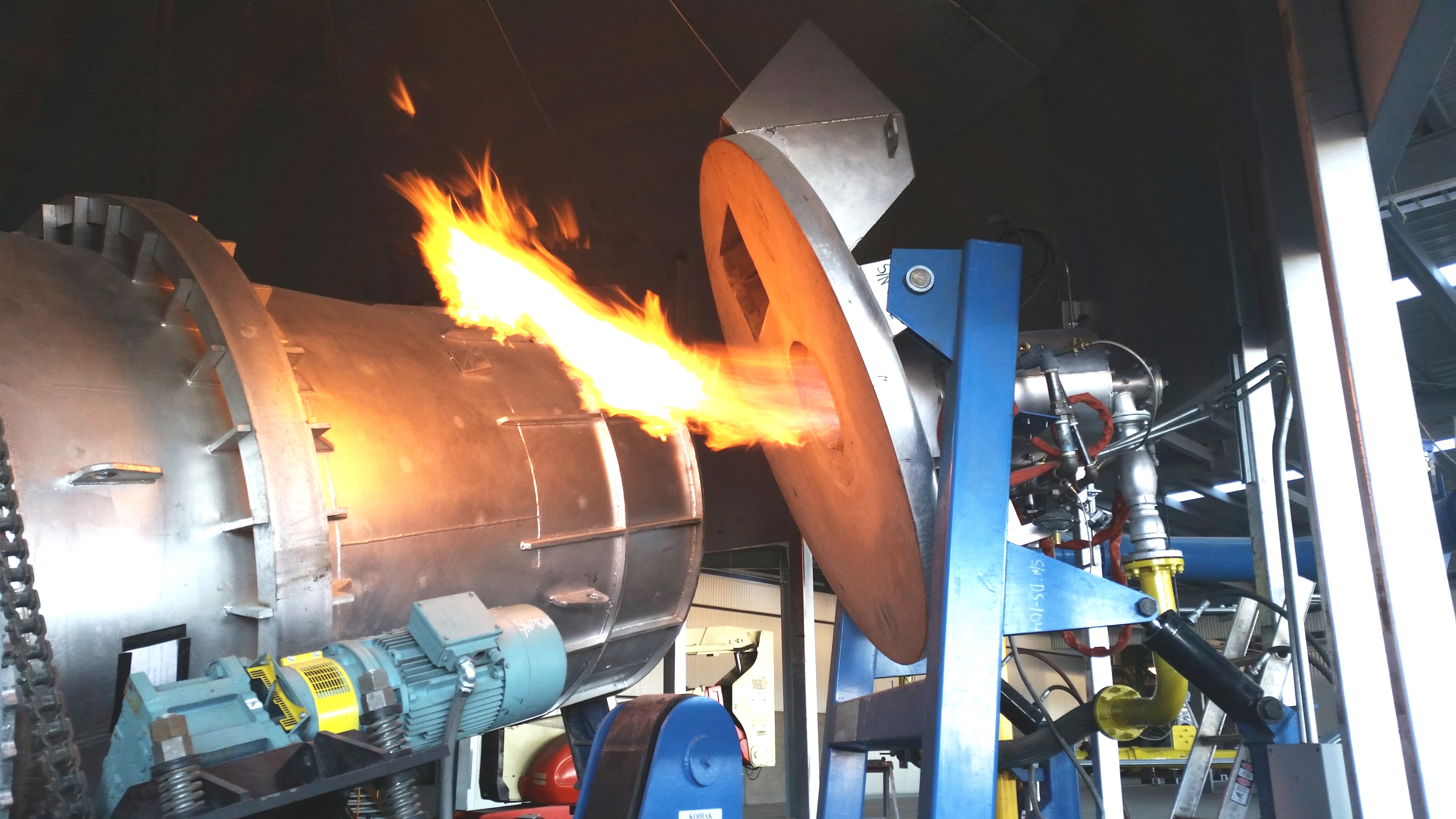 RotaryFurnaceSWIVEL BASE w/tilting frame